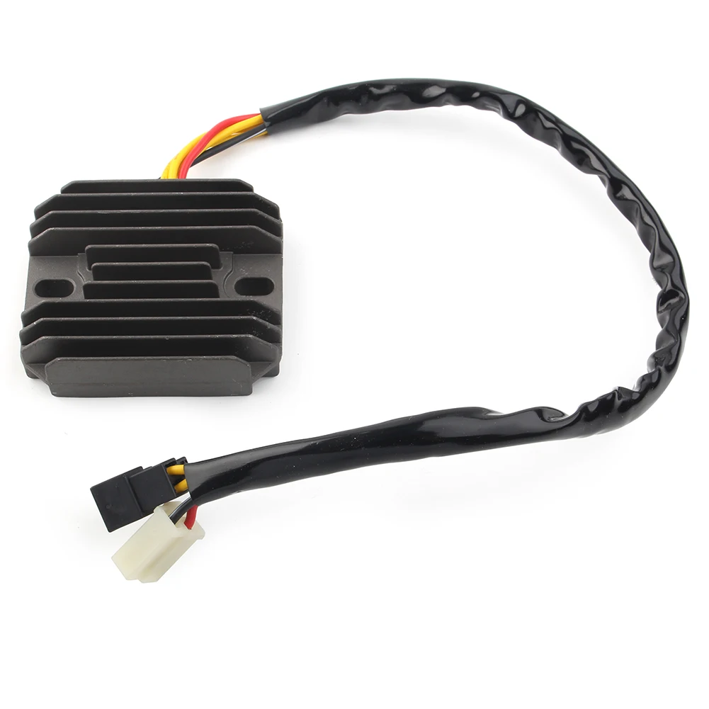 1Pcs Motorcycle Voltage Regulator Rectifier Replacement for Suzuki VX800 VZ800 Marauder/ Intruder M800 M50