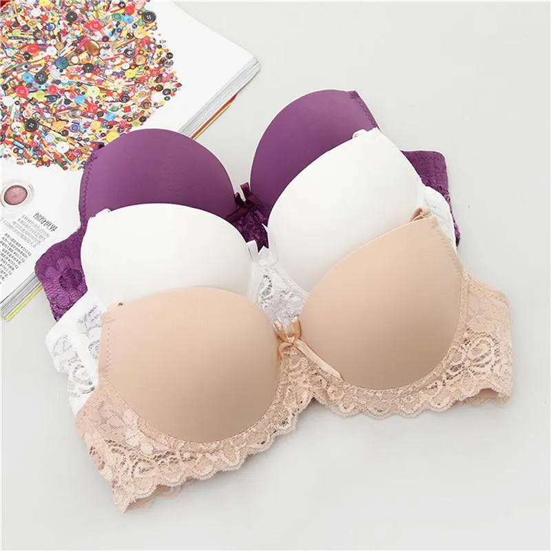 

A B Small Chest Size Women Bra Thin Cup Mold Soft Cotton Brassiere Hollow Out Lace Underwear Sexy Lace 34 36 38