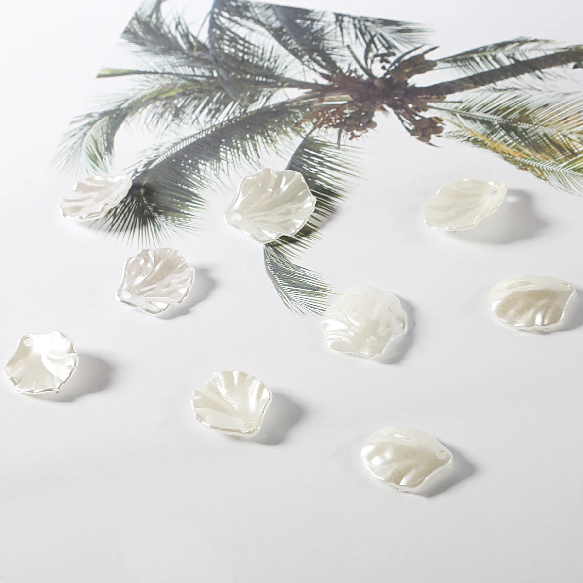 20pcs/lots High Quality ABS Imitation Pearl Shell Petals Flower For DIY Hairpin Earrings Necklace Jewelry Makeing Accessories