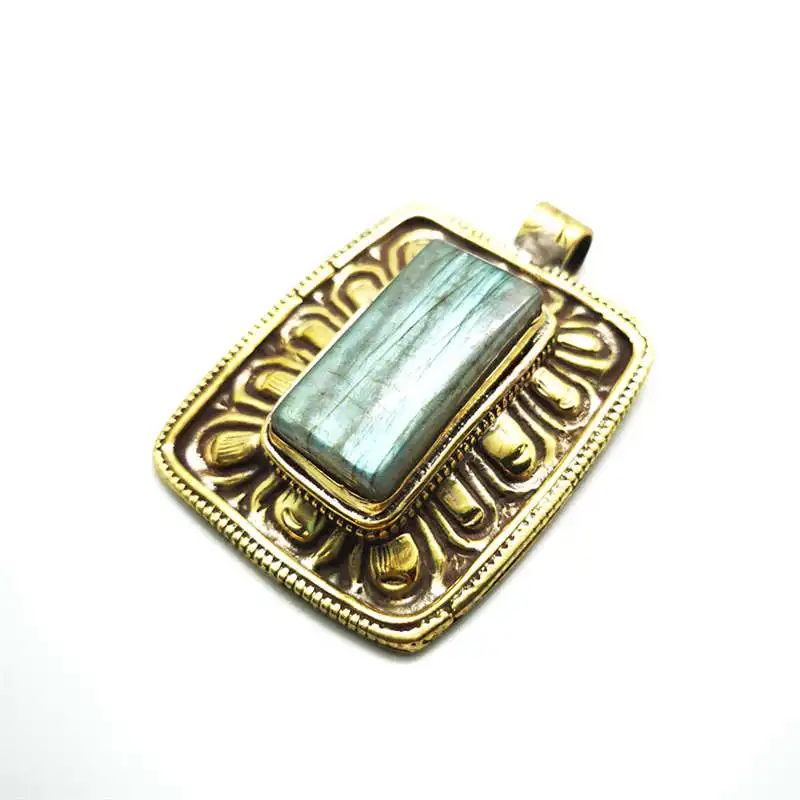 Indian Handmade Vintage Pendants Copper Capped Natural Labradorite Big Pendant TBP723