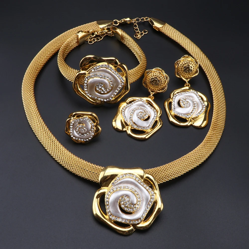 CYNTHIA African Women Gold Color Necklace Women Jewelry Sets Crystal Earrings Ring Classic Wedding Flower Jewelry Set for Bride