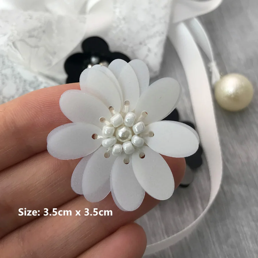 10 pezzi Per lotto 2-3.5CM di larghezza fatti a mano con Paillettes fiore Applique 3D Paillettes patch di perline Per vestiti fai da te scarpe