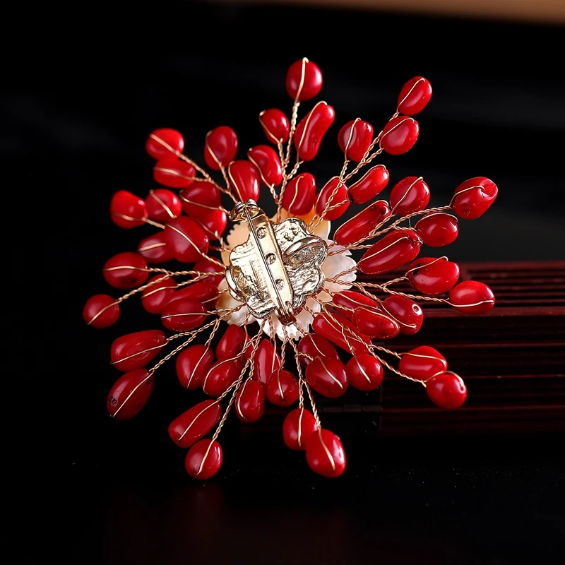 Coral Red Nature Pearls Brooch New Retro Shell Beads Brooches Accessories Big Clothing Ornament Handmade Corsage Pins Luxury Hot