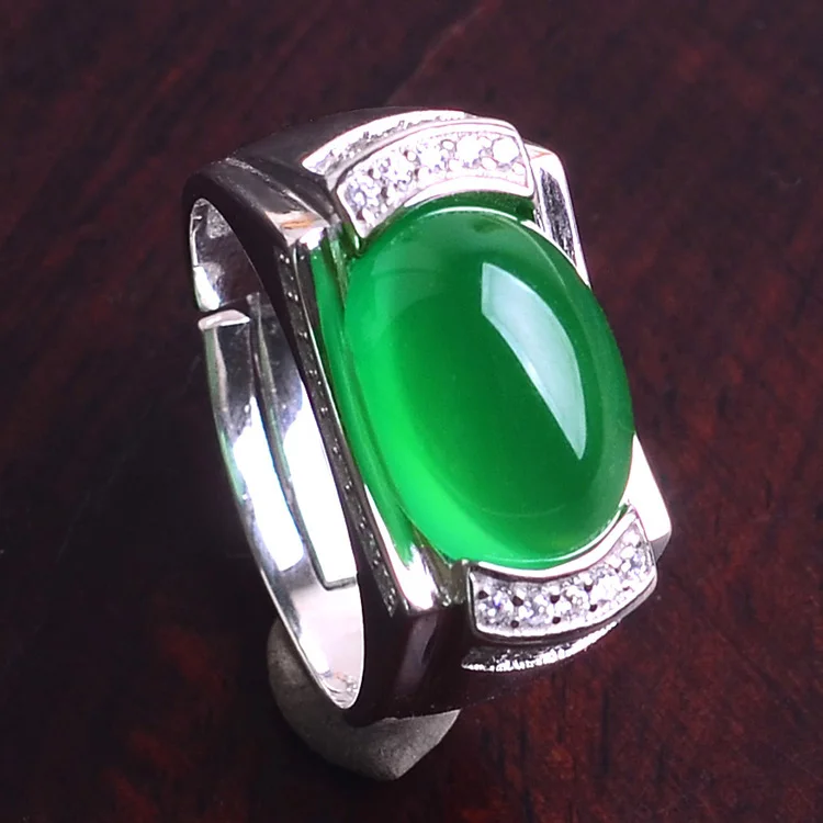 

Careful design of emerald 925 silver inlaid with live ice Emerald crystal ring Resizable