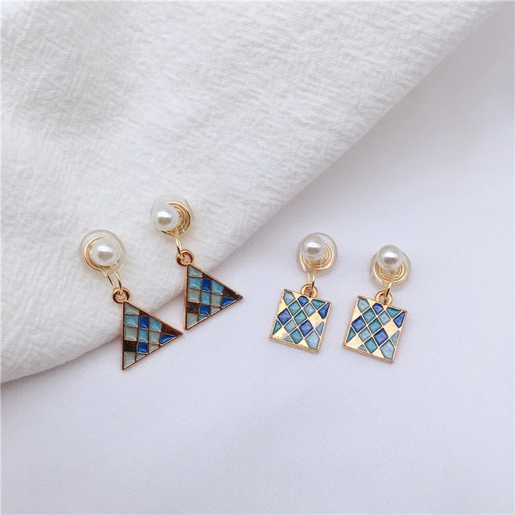 

Ear-free earclip earring retro simple alloy triangle square silicone pearl earring female