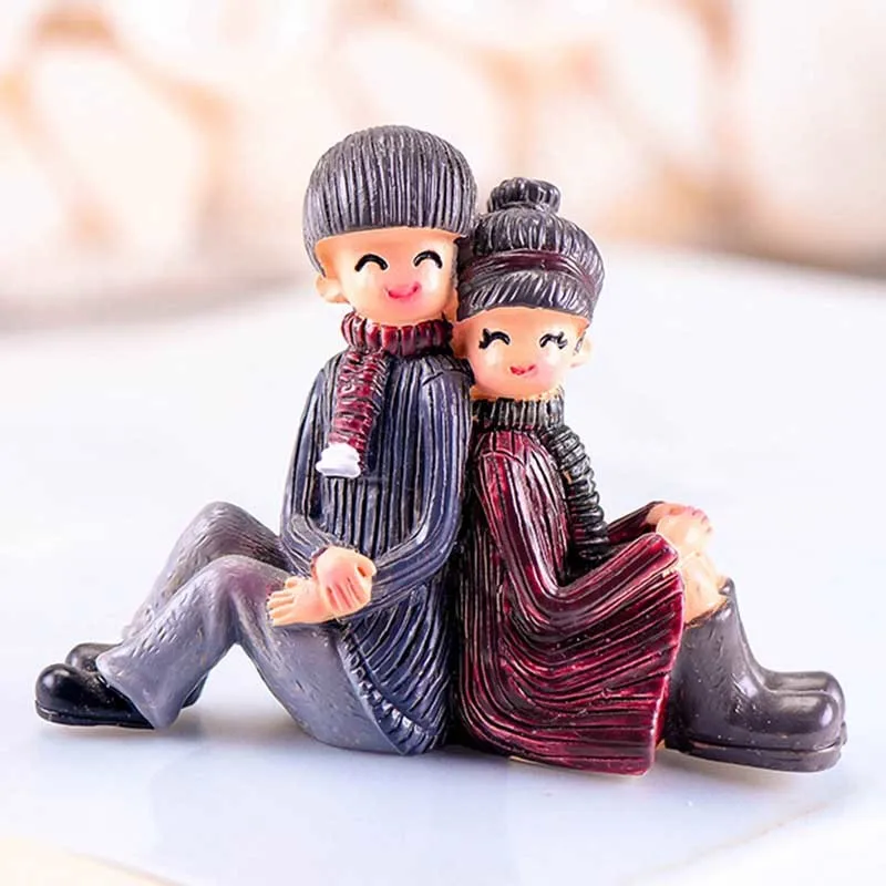 Rely Garden Figures Desk Decoration Fairy Garden Miniature Figurines Cartoon Mini Couple Cake Decoration
