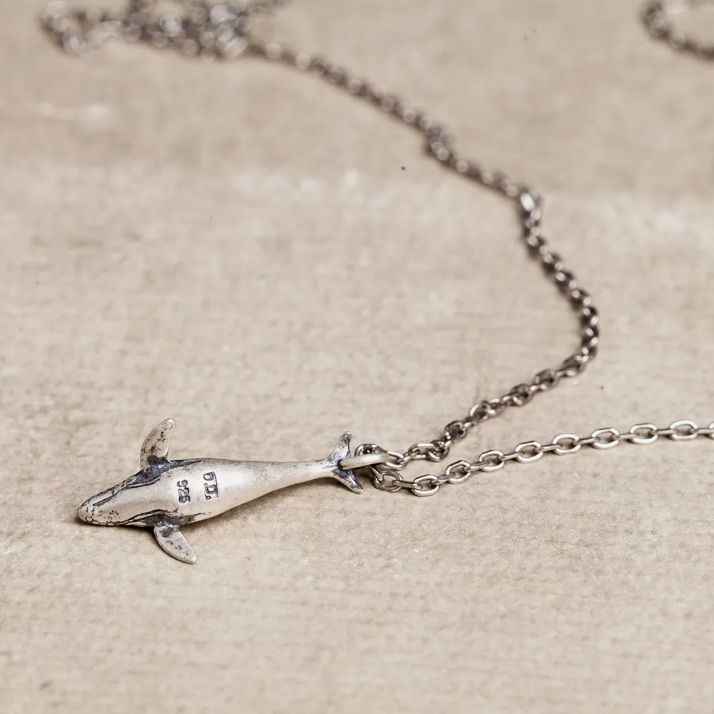 2025 جديد حار حقيقي 925 فضة خمر الحوت قلادة قلادة المحيط مجوهرات بأشكال حيوانات مع تغليف صندوق هدية