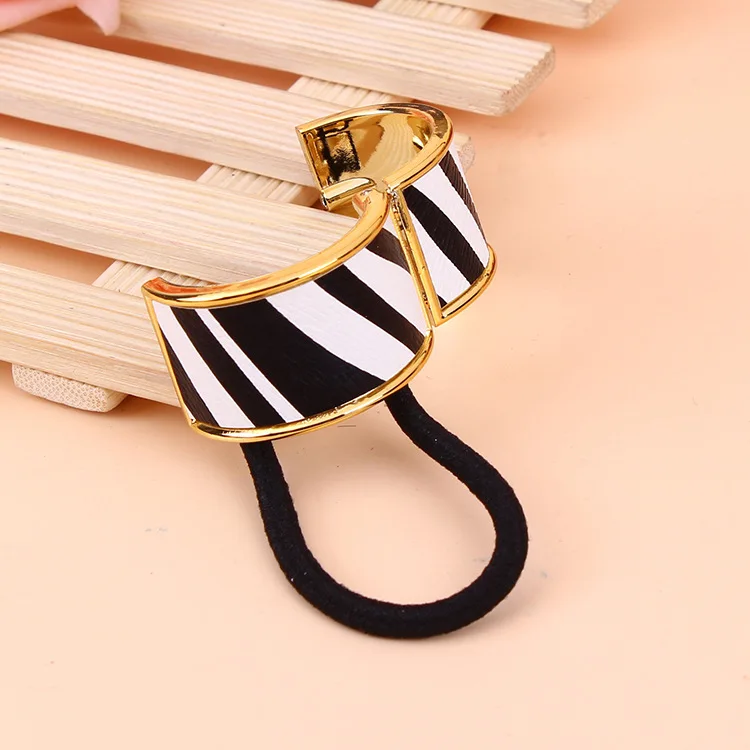 2022 Multiple Styles Fashion Women Simple Alloy Polished Horsetail Buckle Hair Rope Girls Hair Elastic Bands Hair Accessories