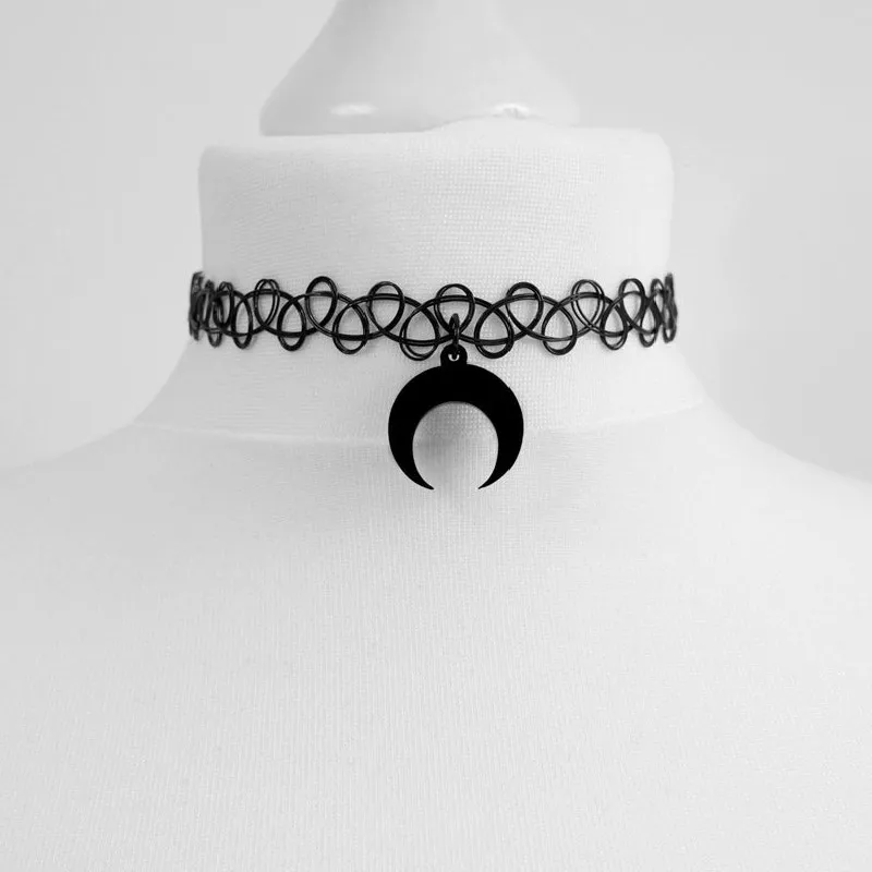 Tattoo Inverted Crescent Stretchy Chain Choker Witch Necklace Punk Jewelry Gorgeous Women Girlfriend Gift Fashion Statement Goth