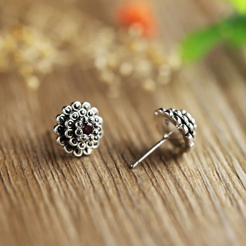 Uglyless 3-layer Marcasite Petals Flowers Studs Earrings for Women Exotic Floral Earrings 925 Silver Brincos MINI Garnet Earring