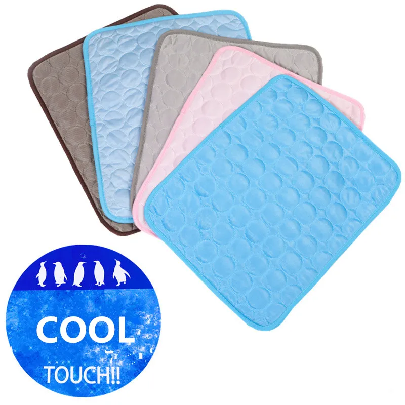 

BEI Summer pets ice bed mats dogs cats mat cover dogs house pet ice CoolCore silk mats cats cool mat pet products pure splid