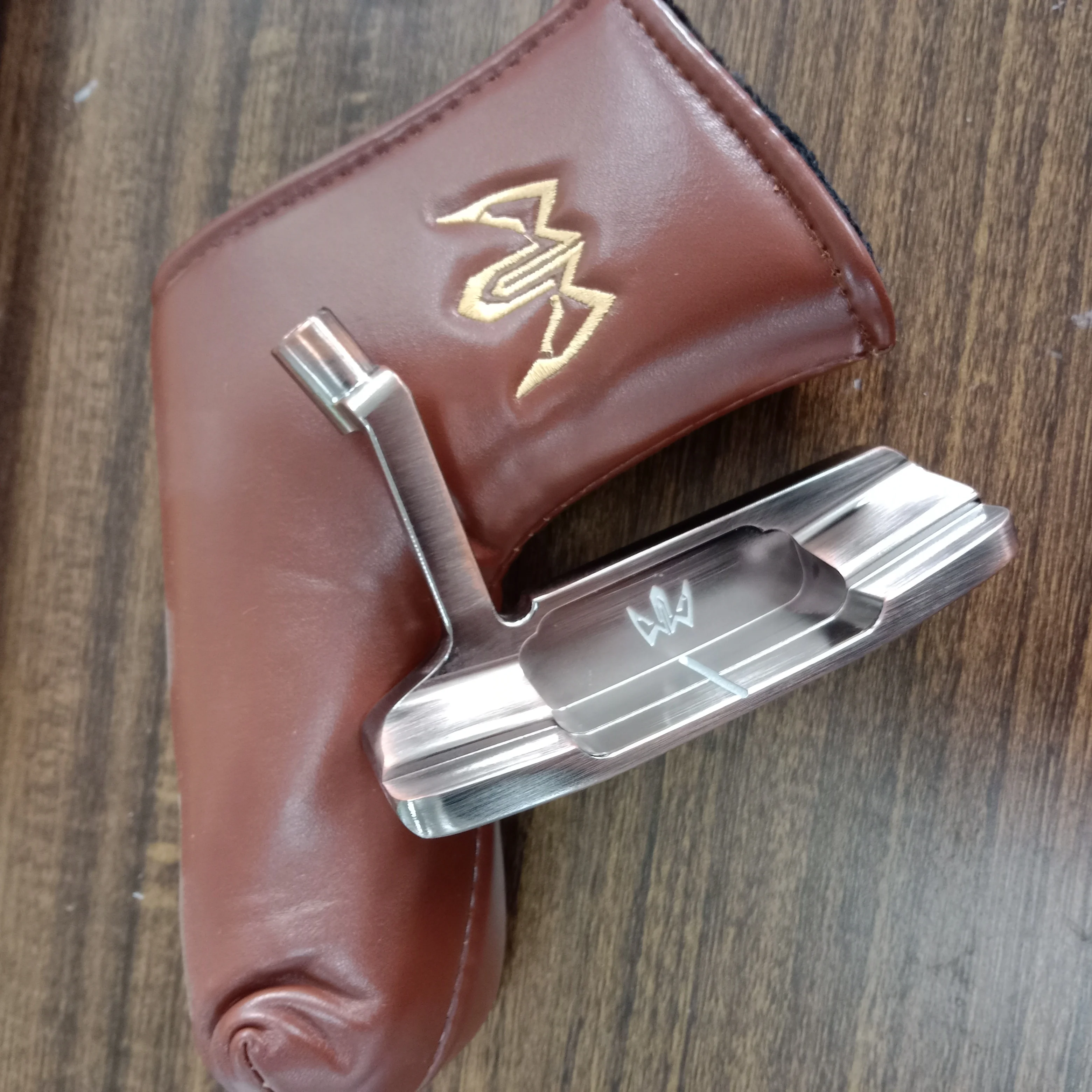 Dagalo SUS 303 Material CNC Milled Golf Putter Head, Copper Color, 370 +/-5 GMs