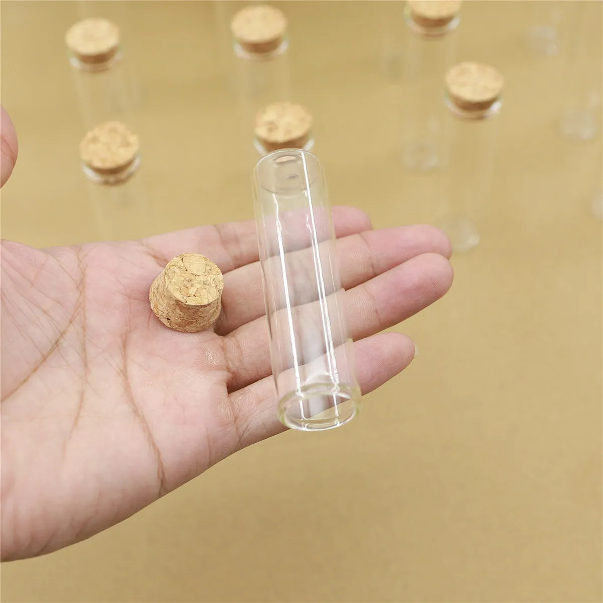 24 Pcs/lot Diameter 22mm Little Dragees glass Bottle Glass Jars Corks Test Tube Stopper Spice Container Wedding DIY Tiny Jars