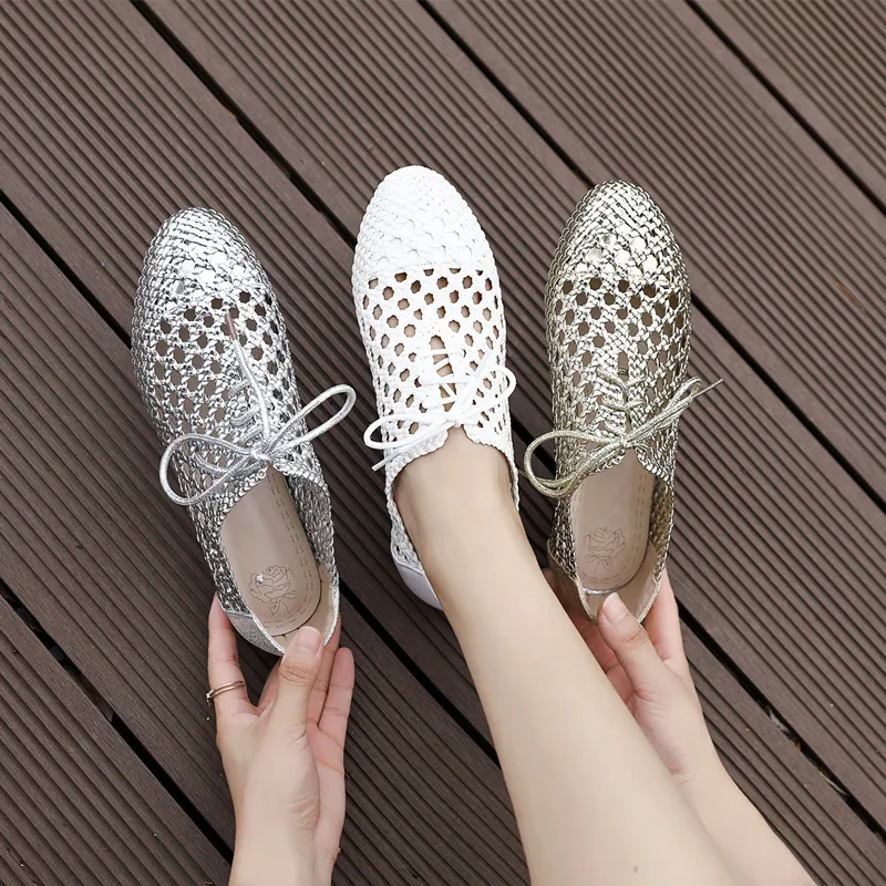 2024 Summer Woven Mesh Shape Breathable Shoes Women Sandals Big Size Pointed Lace Tide Shoes Summer Sandals Flat Casual Sandals