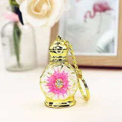3ml Vintage Metal Perfume Bottle Glass Empty Essential Oils Dropper Bottle with Keychain Travel Weeding Decoration