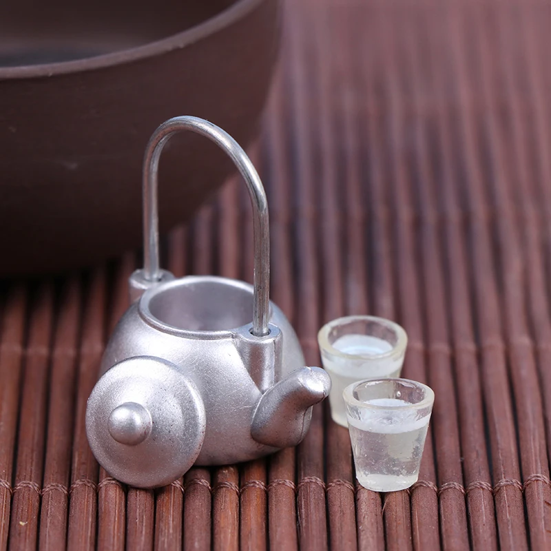 3Pcs Doll House Miniature Vintage Metal Kettle Cup Model Simulation Mini Kitchen Tea Pot Toy Decoration Dollhouse Accessories