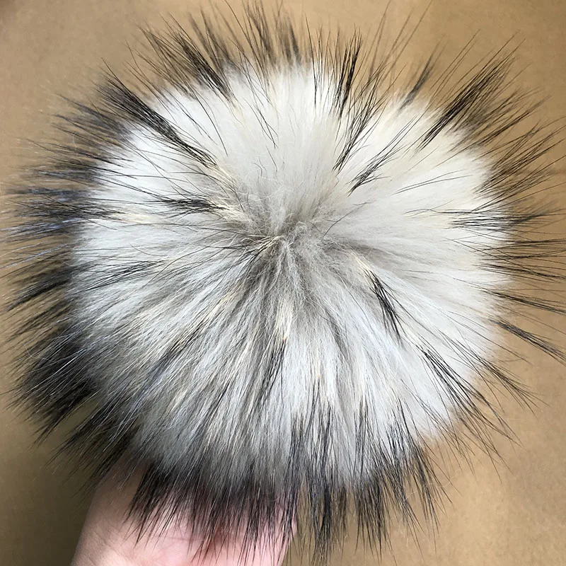 10-15CM Luxury Raccoon Fur Pompom Balls 100% Natural Fox Pompons Hat With Pom Pom Handmade Large Hair Ball With Buckle Wholesale