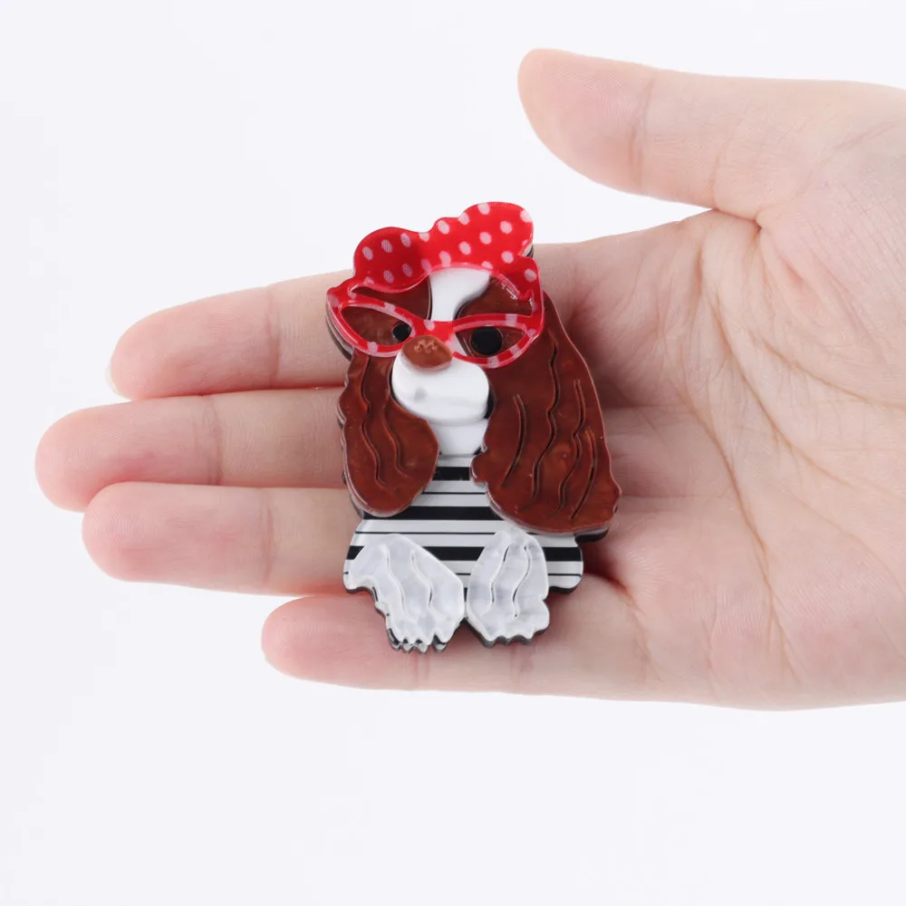 New Acrylic Cute Pet Dog Brooches For Women  Lovely Animal Cocker Spaniel With Glasses Brooch Pins Lapel Badges Fashion Jewelry