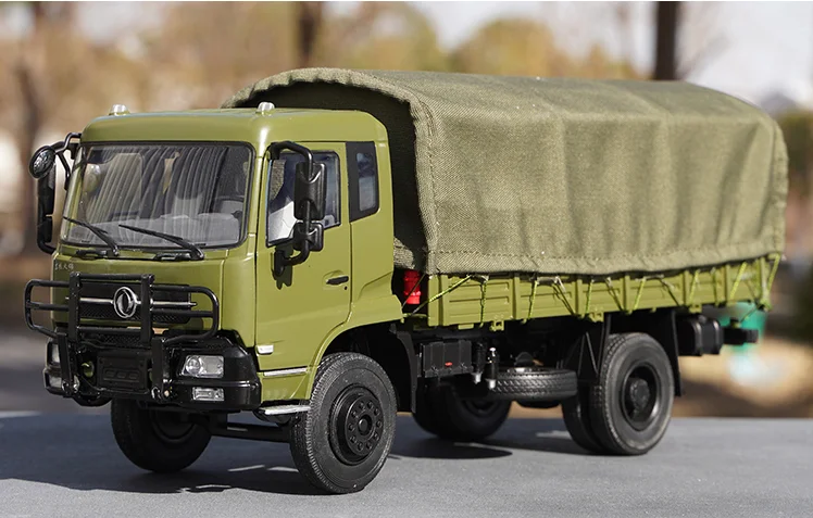 Original Factory 1:24 Dongfeng Tianjin Diecast Military Truck Vehicle 4*4 Model Alloy Off-road Vehicle Soldier Truck Model