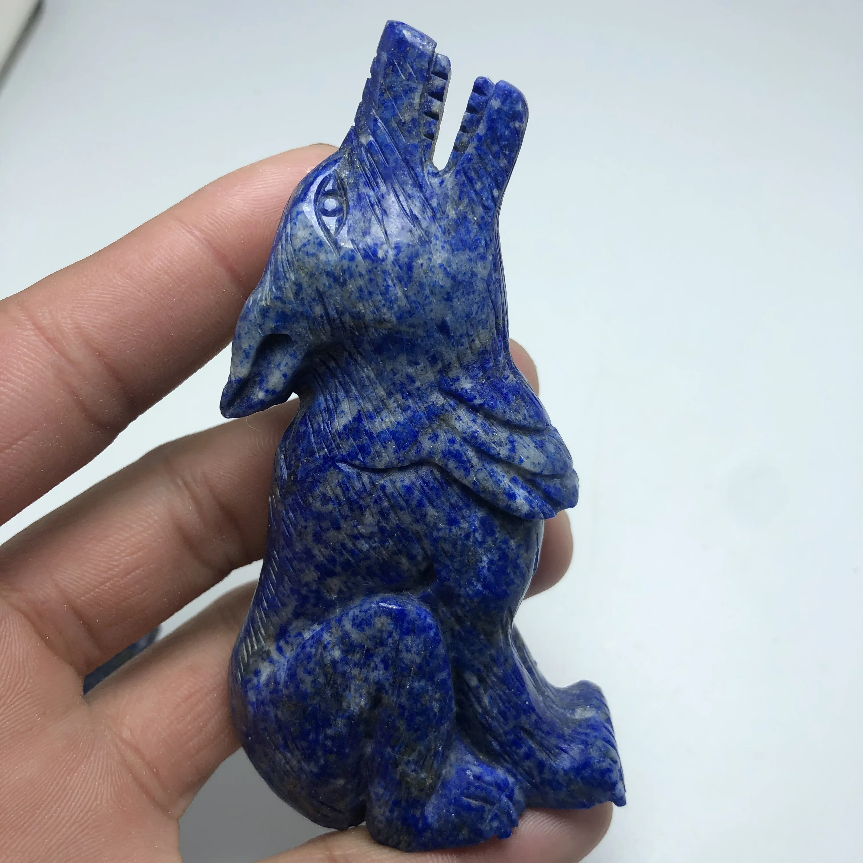 Natural Lapis Lazuli Stone Wolf Quartz Crystal Wolf Specimen Carving Figurine for home decoration