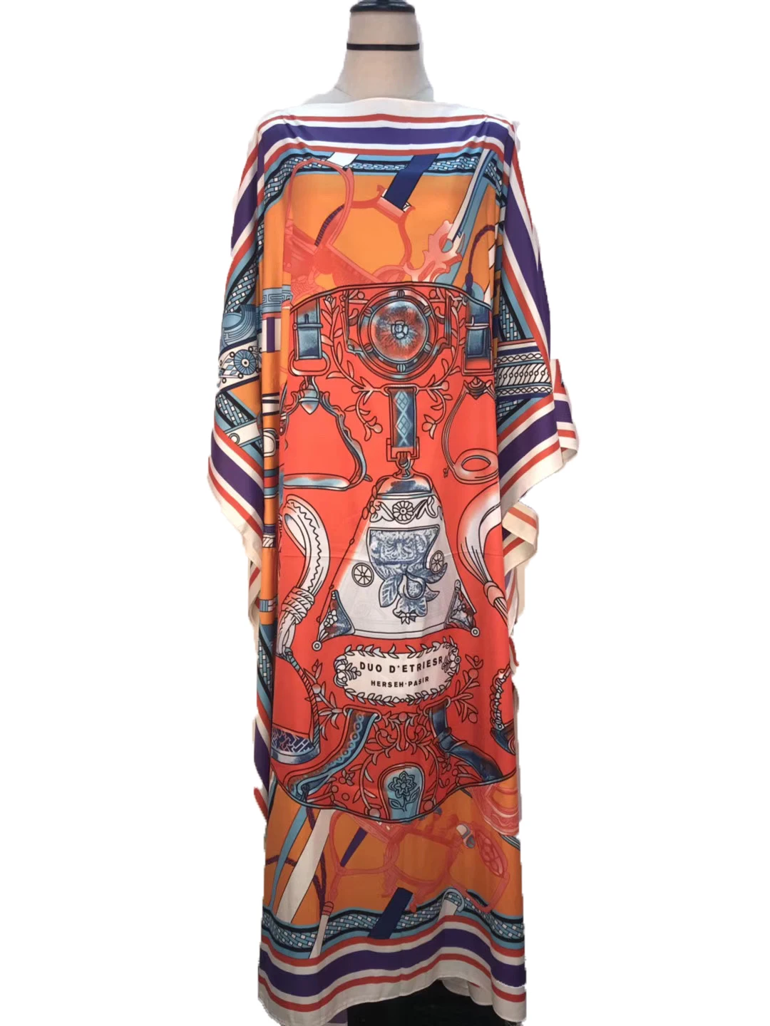 Length 130cm Bust 130 cm elegant printed silk Caftan lady dresses Loose Style Dashiki African Muslim women long dresses