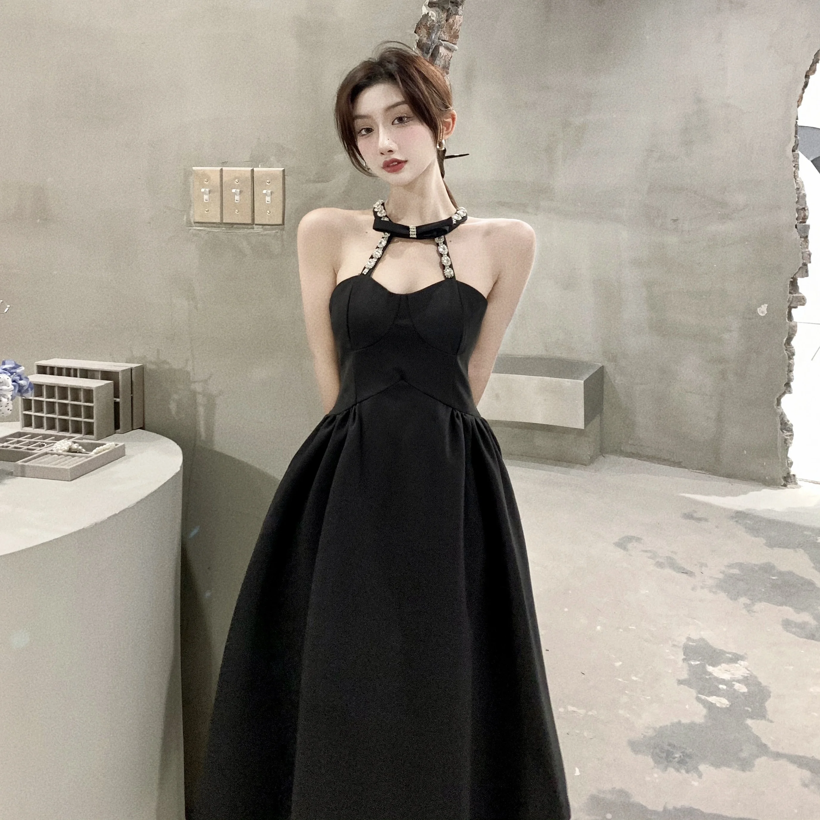 

Hanging Neck Tube Top Dress Women French Hepburn Style Black Long Dress 2021 Summer New Party Club Evening Dress Women's Dress