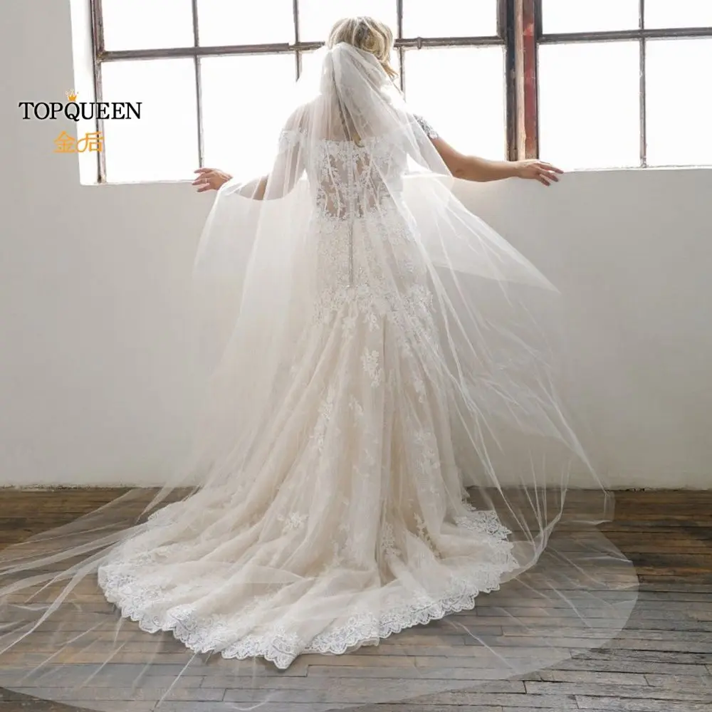 TOPQUEEN-Véu nupcial para a noiva, borda bonito, elegante casamento curto com pente, comprimento do cotovelo, Catedral de alta qualidade, 1 camada, V30