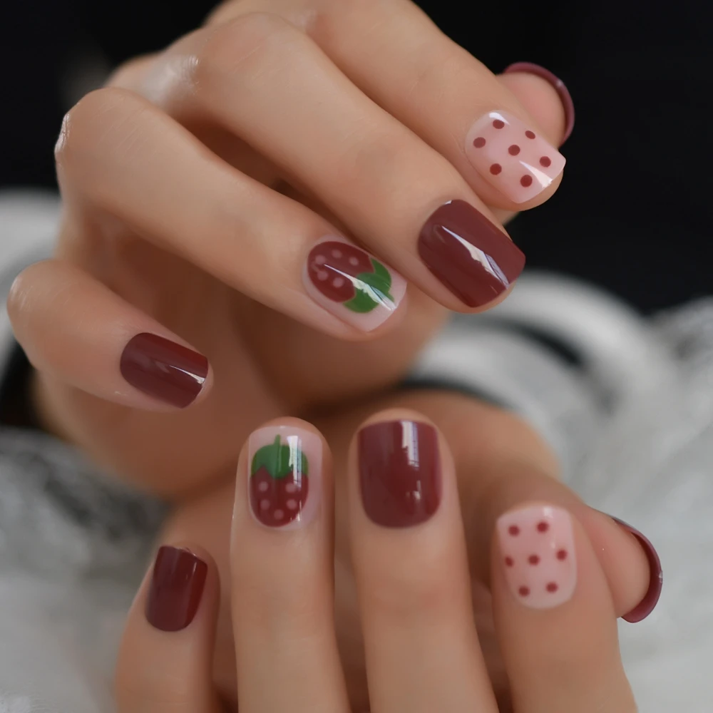 Strawberry Drawing French Press on Fake Nails Tips Dark Red 24pcs Squoval Head Full Cover faux ongles for Home Office Wear