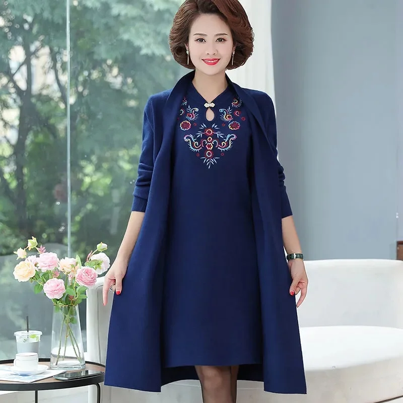 Women New Autumn Long-sleeved Knitted Dress Jacket 2023 Autumn Winter Western-style Mother Cheongsam Sweater Two-piece Suit A832