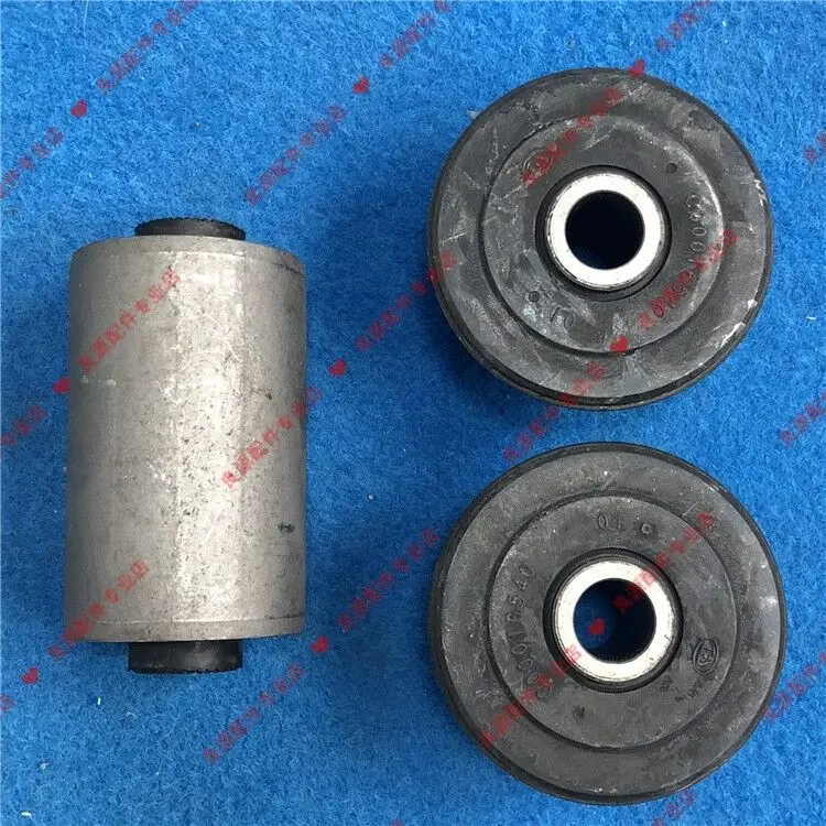 

For SAIC Maxus v80 steel plate bushing front and rear steel plate bushing rear spring bushing suspension bushing buffer block ru