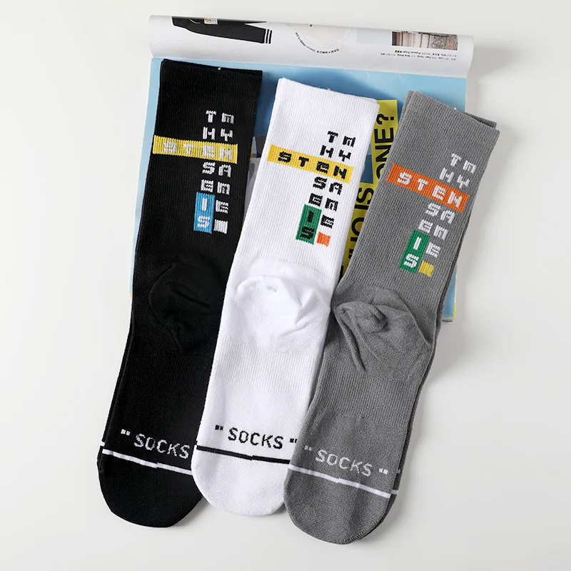 Popular logo INS print letters STEN street European hip-hop men and women in stockings sports cotton socks