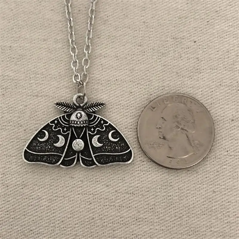 2021 Gothic Women Vintage Moon Phase Luna Moth Chain Pendant Necklaces Aesthetic E Girl Goblincore E Girl Female Bijoux Jewelry