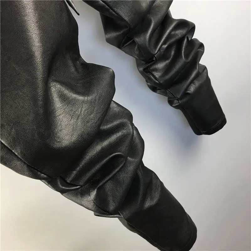 Idopy-pantalones bombachos de piel sintética para hombre, pantalón cálido con cintura elástica y cordón, para correr, de PU, para invierno
