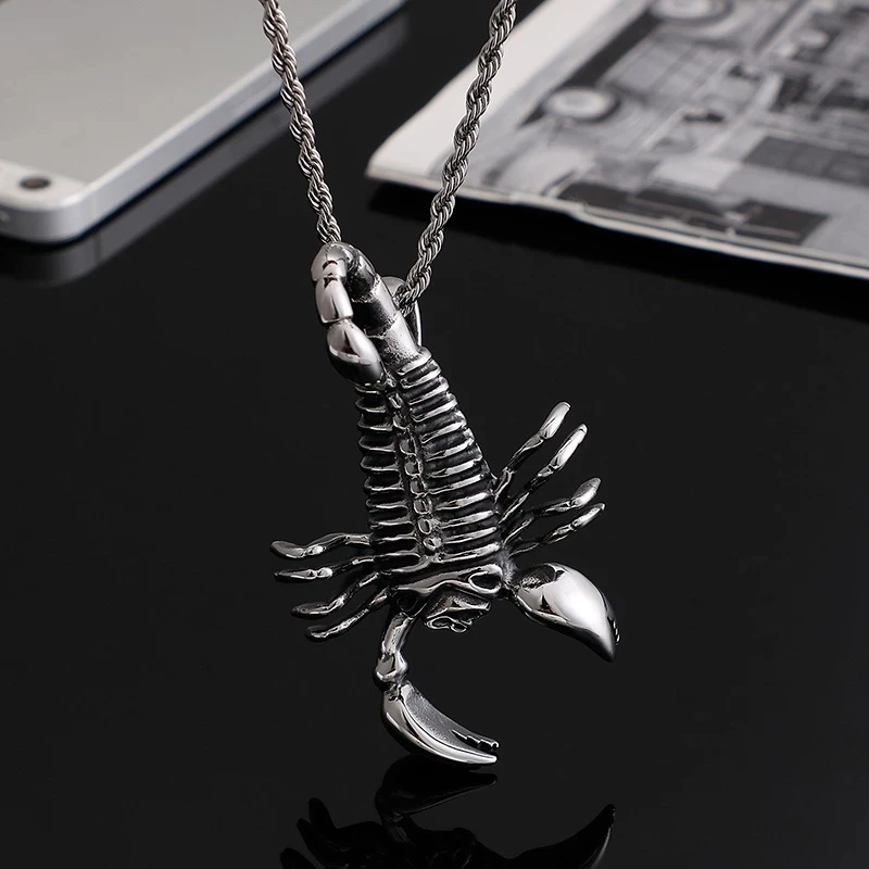 European and American hip-hop scorpion pendant necklace men's unisex hiphop item jewelry