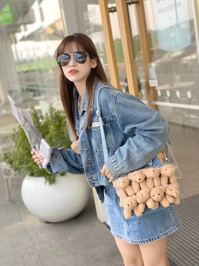 Luxury Designer Handbag Women Cartoon Bear Decoration Girls Kawaii Purses Female Cute Dolls Design Shoulder Bags Crossbody Bags