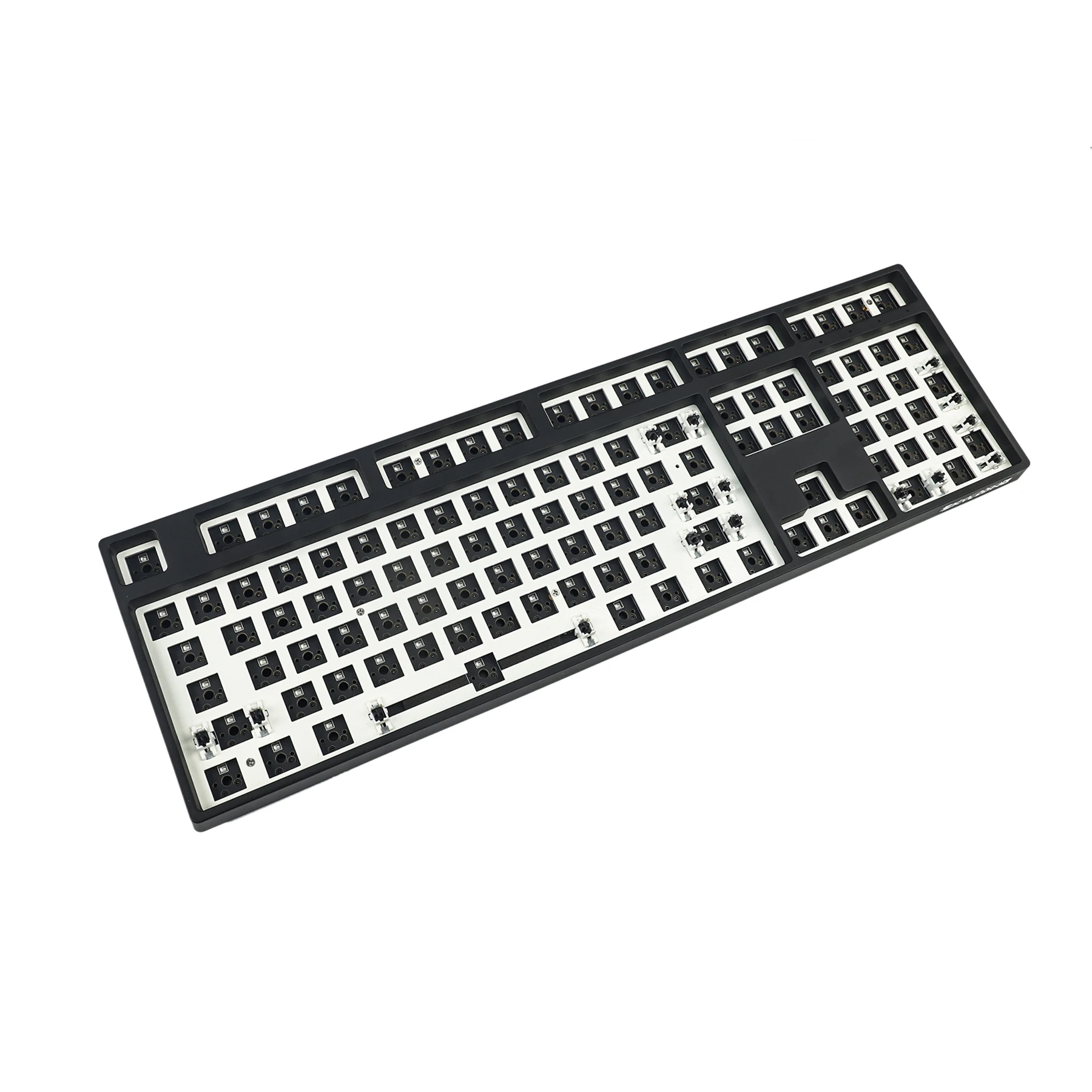 100% 108 Key GK108 GK108S Plastic Case RGB Hotswap Independent Driver Wired And Bluetooth Tyce-C Wireless Mechanical Keyboard