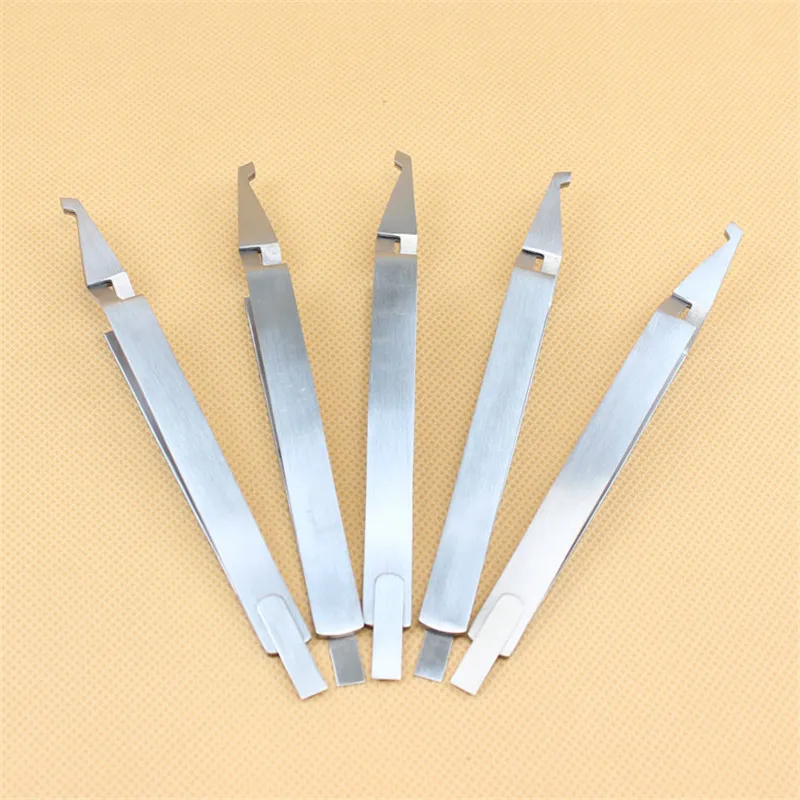 1Pcs Dental Bracket Tweezers Orthodontic Reverse Action Serrated Dentistry Instruments Stainless Steel Dentist Tool