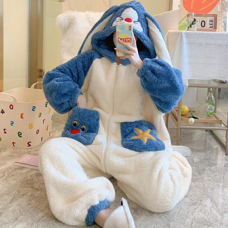 FUNISHI Women Sleepwear Nonopnd Winter Pajamas Loose Version One-Piece Cartoon Plush Hooded Nightgown Plus Size пижама женская