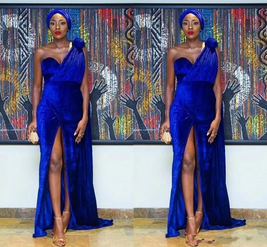

Royal Blue 2024 Elegant One Shoulder Velvet Mermaid Nigeria Evening Gowns Sexy Handmade Flower Split Arabic Formal Prom Dress
