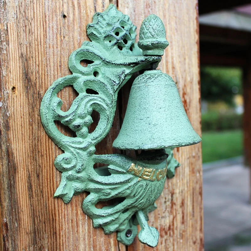 Antique Green Pineapple Badge Cast Iron Wall Mounted Hand Press Welcome Door Bell European Countryside Style Garden Decoration