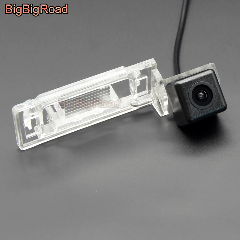 

BigBigRoad Wireless Car Rear View Camera HD Color Image For Audi A4L TT A5 Q5 2009 2010 2011 2012 Night Vision Waterproof