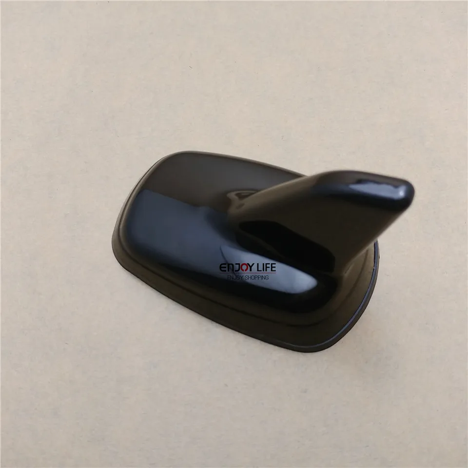 

Антенна «Акулий плавник» для Audi A1 A3 A4 A5 A6 A8 Q3 Q5 Q7 TT