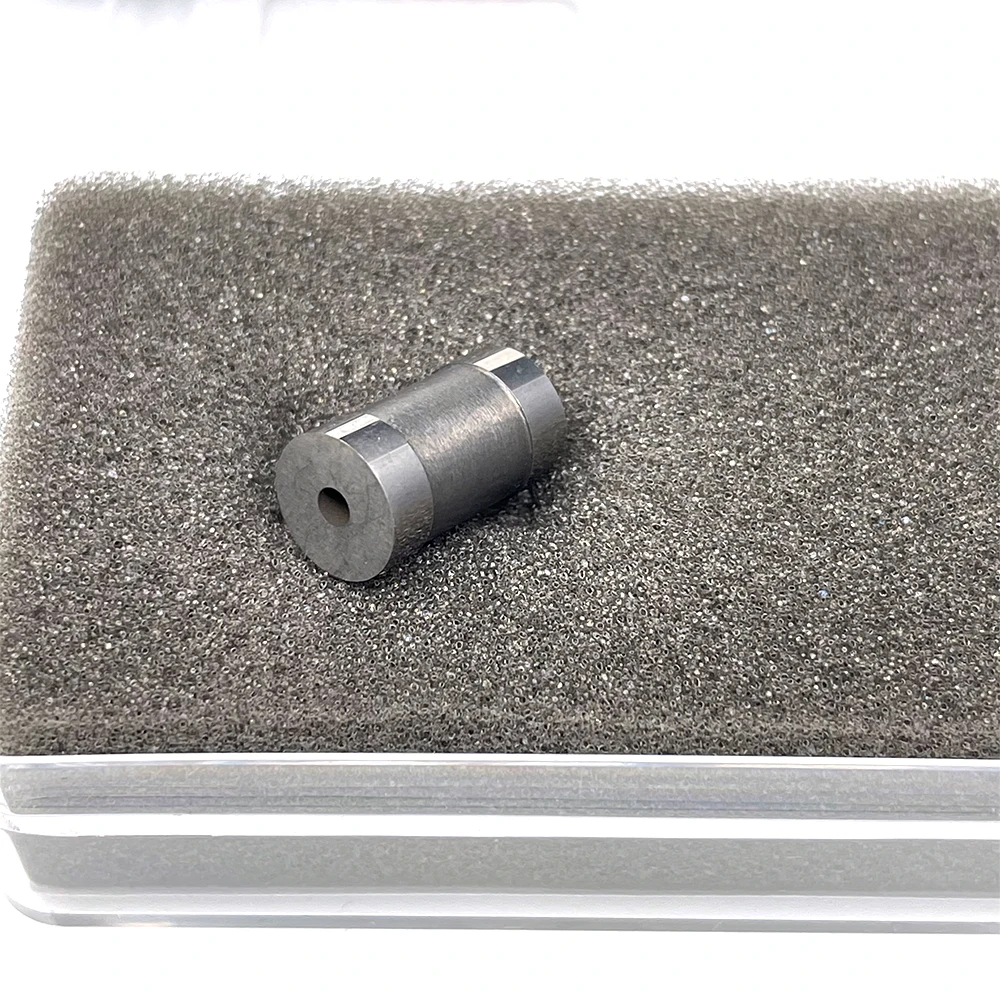 WEDM CHARMILLES Knife Lower One C415 الرمز الأصلي 135001012   قطر 8 مم لأجزاء آلة CHARMILLES