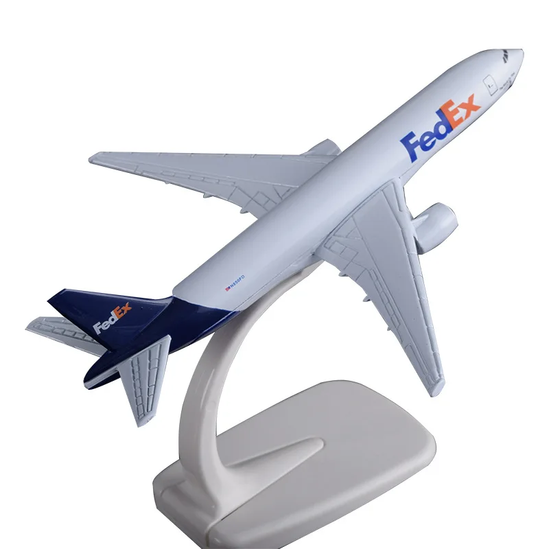 16CM FedEx Airways B777 Airlines Airplane Model with Base Alloy Aircraft Plane For Collectible Toy Souvenir Show Gift Toys