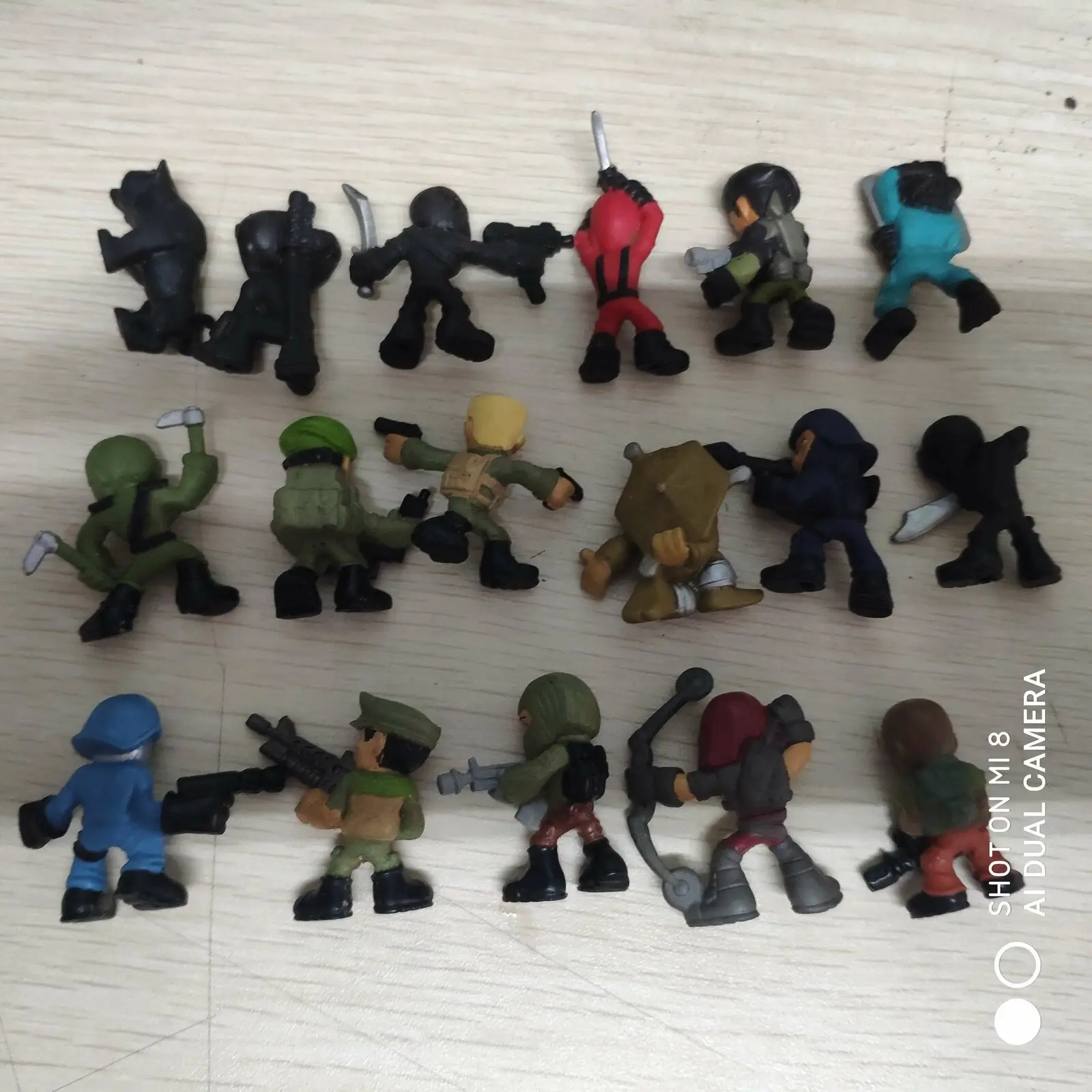 Lot of 17pcs GI Joe Micro Force Mini Thunder Commander Dude Army Man Soldier Figures