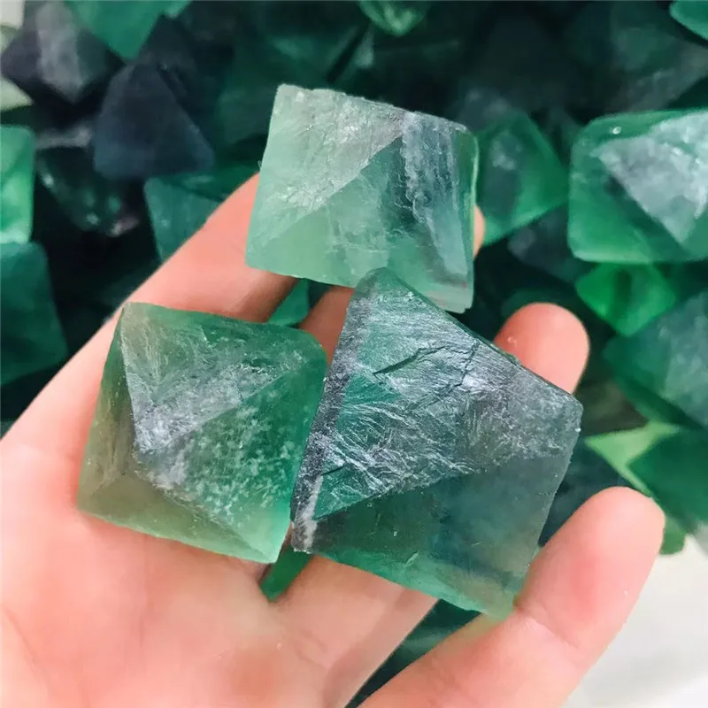 Natural Crystal Green Fluorite Quartz Stone Carving Octahedral Handicraft 30MM