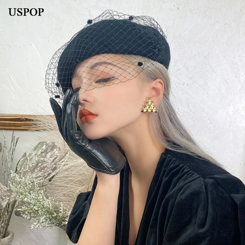 USPOP Czapki damskie Zimowe grube wełniane berety Regulowany rozmiar Jednolity kolor Vintage Beret z przędzy siatkowej