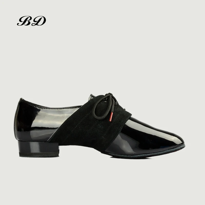 Scarpe da ginnastica TOP Scarpe da ballo latino da uomo Genuine Jazz Modern Pelle bovina Suola a due punti Pelle verniciata BD 322 BORSA GRATUITA