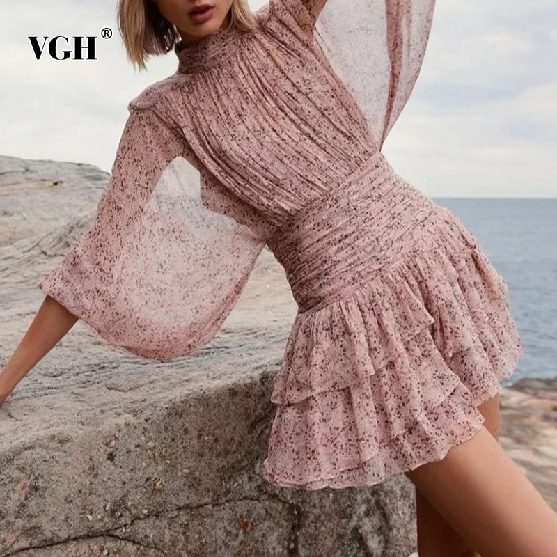 

VGH Casual Print Slim Folds Dress Females Puff Sleeve Gathered Waist Korean Fashion Dresses For Women Spring 2022 Clothing Style