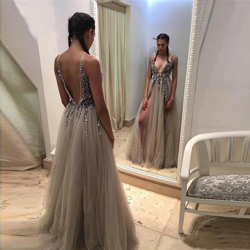 Sexy Tulle V-neck Sleeveless Spaghetti Straps Wedding Evening Dresses A-line Beading  Backless Floor Length Party/ Prom Dress